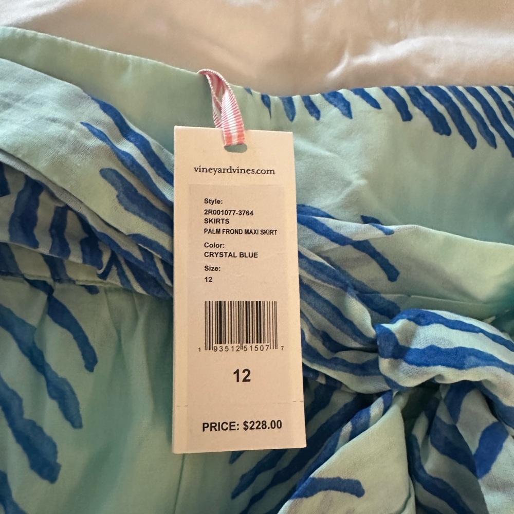 NWT Vineyard Vines Palm Frond Maxi Skirt Crystal blue. Size 12. - Picture 4 of 4
